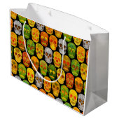 Aspen Leaf Skulls nahtloses Muster 2018 Große Geschenktüte (Rückseite Schrägansicht)