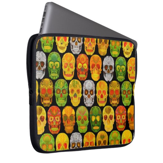 Aspen Leaf Skulls nahtloses Muster 2018 Laptopschutzhülle (Vorne Rechts)