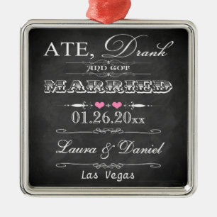 Aß, Trank und Heiratete Weihnachts-Andenken Ornament Aus Metall