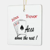 Asse oberhalb des Erholung-Namens n Datum Keramikornament (Links)