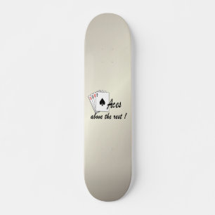 Asse über der Erholung Antikes Gold Skateboard