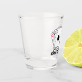 Asse über der Erholung Schnapsglas (Links)