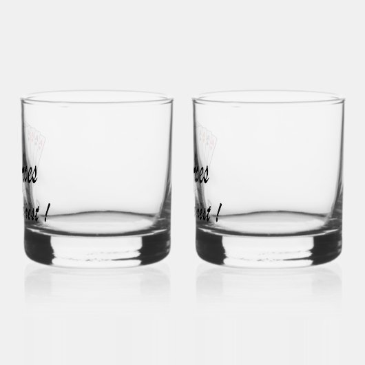 Asse über der Erholung Whiskyglas (Links)