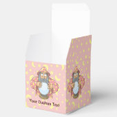 Assistent mit Ball Geschenkschachtel (Geöffnet)