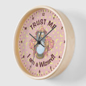 Assistent mit Ball Wanduhr (Winkel)