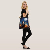 Assistent zum Lesen eines Buches - Wicca Halloween Tasche (Am Model)