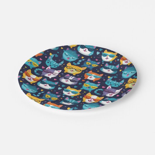 Assorted Cat Faces Funny Cool Cats Pappteller (Schrägansicht)
