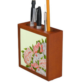 Assortierte Peonies auf einem Schreibtisch-Organis Stifthalter