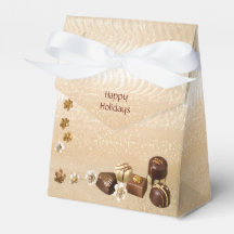 Assortierte Schokoladen mit dekorativen Blumen Ges