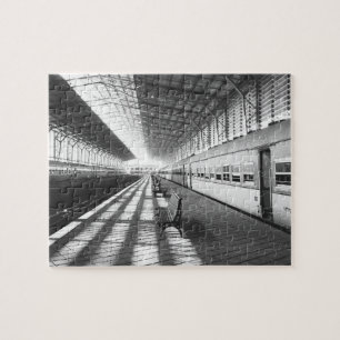 Assuan Ägypten, Innenraum des Bahnhofs am Assuan-D Puzzle