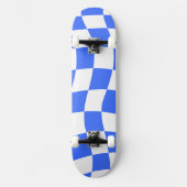 Ästhetisch-blaue Checkerboard Skateboard (Vorderseite)