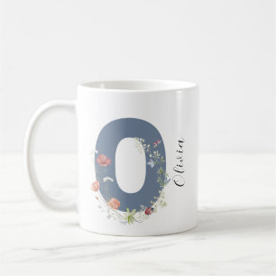 Ästhetische Aquarellfarben Blumenbrief O Monogramm Kaffeetasse