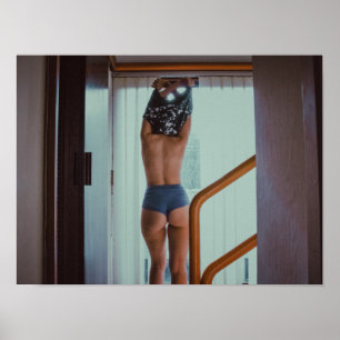 Ästhetische Rückansicht beim Ausziehen Poster