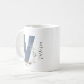 Ästhetischer Wasserfarbenflorbrief V Monogramm Kaffeetasse (Vorderseite Links)
