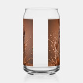 Ästhetisches Glas mit Schokoladensplash-Eiskaffee (Rechts)