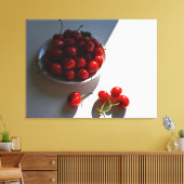 Ästhetisches Stillleben mit reifen Kirschen auf we Leinwanddruck (Insitu (Wohnzimmer))