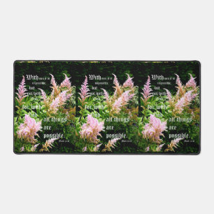 Astilbe mit Markus 10:27 Schreibtischunterlage