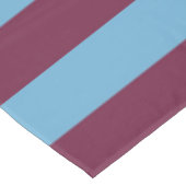 Aston Villa Stripes Tischdecke (Schrägansicht)