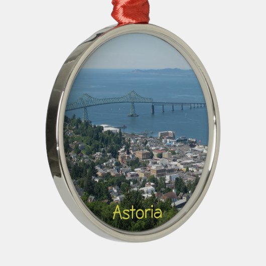 Astoria, Oregon Silbernes Ornament (Rechts)