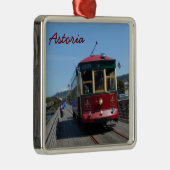 Astoria Riverfront Trolley Silbernes Ornament (Rechts)