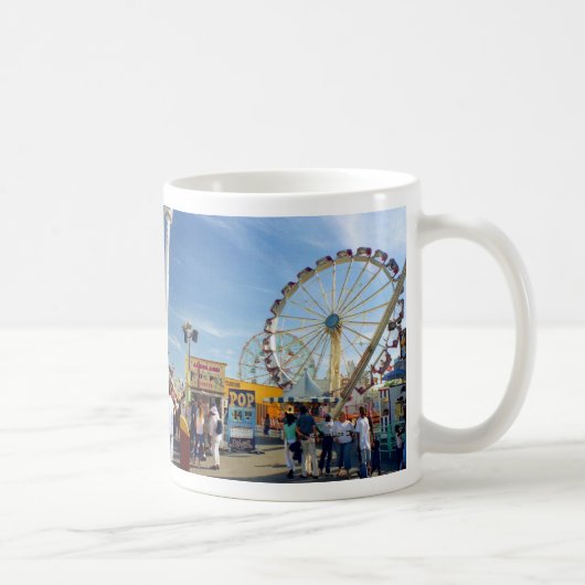 Astroland Vergnügungspark Tasse (Rechts)