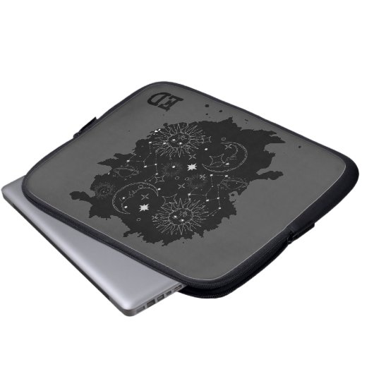 ASTROLOGIE(B&G) LAPTOPSCHUTZHÜLLE (Vorne Knopf)