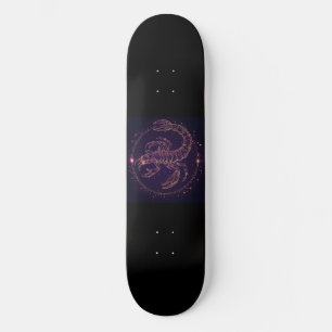 Astrologie Skateboard mit Scorpio-Symbol