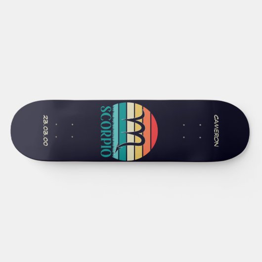 Astrologie Skateboard mit Scorpio-Symbol (Horizontal)