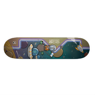 Astronaut Ambushed im Raum durch Skateboard