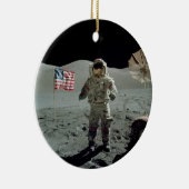 Astronaut Apollo 17 im Stier Littrow Tal Keramik Ornament (Rechts)