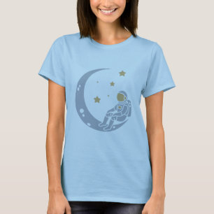 Astronaut auf dem Crescent Moon Design T-Shirt