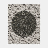 Astronaut auf dem Mond Space Black & Gray Fleecedecke (Vorderseite)