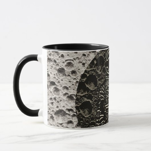 Astronaut auf dem Mond Space Black & Gray Tasse (Links)
