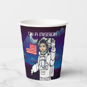 Astronaut auf dem Mond Weltraumjunge Pappbecher (Vorderseite)