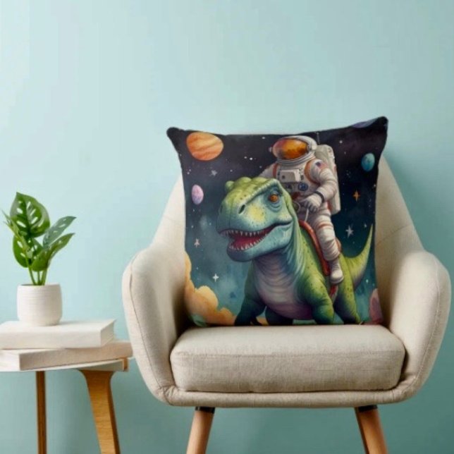 Astronaut auf Dino im Weltraum Kissen (Von Creator hochgeladen)