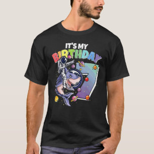 Astronaut auf Shark 7. Geburtstag Junge Mädchen 7 T-Shirt