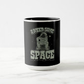 Astronaut braucht Platz Tasse (Zentrum)