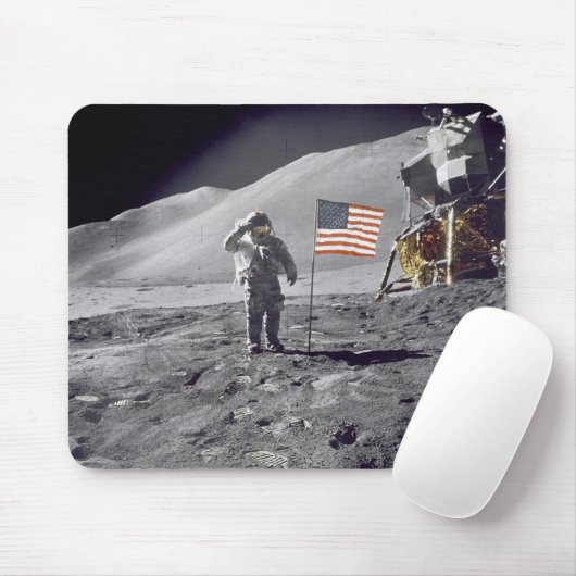Astronaut David Scott begrüßt Flagge Mousepad (Mit Mouse)