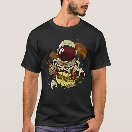 Astronaut Eating Ramen Noodles Sushi Rice Outer Sp T-Shirt (Vorderseite)