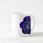 Astronaut Hugs Earth Kaffeetasse (VorderseiteRechts)