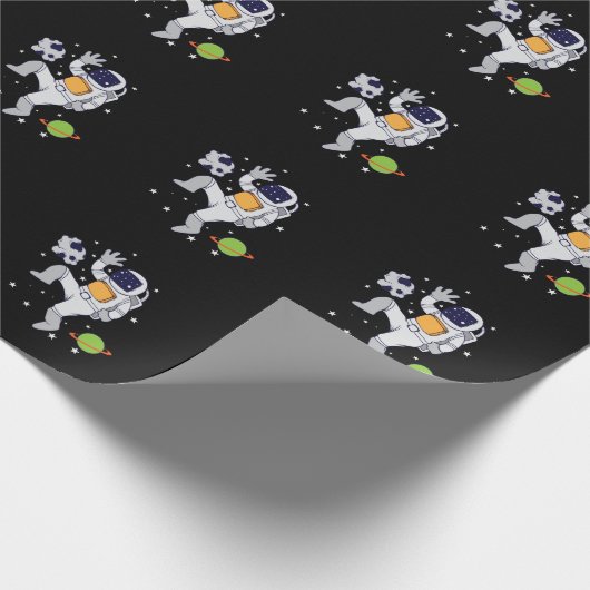 Astronaut im Universum Geschenkpapier (Ecke)