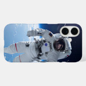 Astronaut im Weltraum Case-Mate iPhone Hülle (Rückseite (Horizontal))