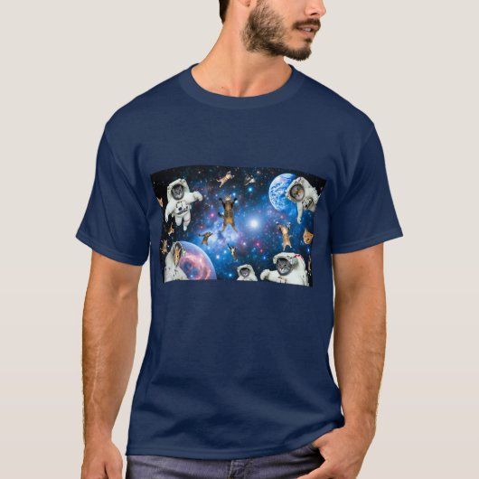 Astronaut im Weltraum T-Shirt (Vorderseite)