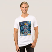 Astronaut im Winterwald Tri-Blend Shirt (Vorderseite voll)