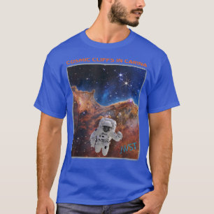 Astronaut in Cosmic Cliffs Webb Weltraumteleskop J T-Shirt
