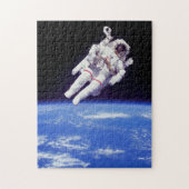 Astronaut Jetpack Spacewalk Earth Orbit Foto Puzzle (Vertikal)