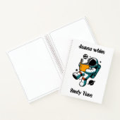 Astronaut lesen: Lernen ohne Gravitation Notizblock (Innenseite)