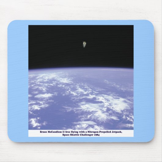 Astronaut McCandless freies Fliegen mit Jetpack Mousepad (Vorne)