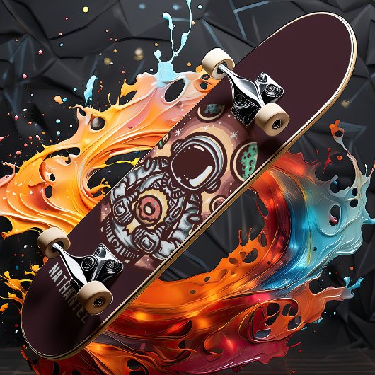 Astronaut mit Doughnut Funny Personalisiert Name Skateboard