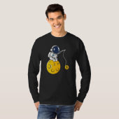 Astronaut Moon Fishing BTC Crypto Cryptocurrency B T-Shirt (Vorne ganz)